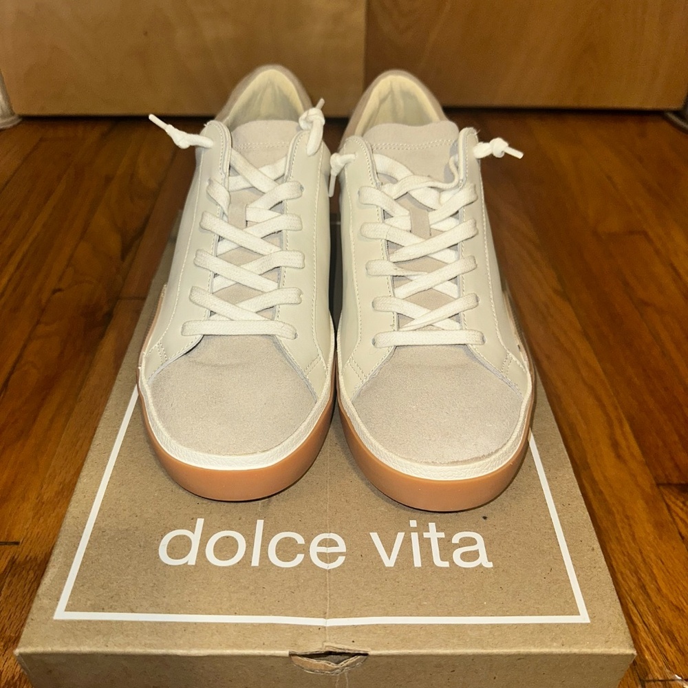 Dolce Vita Zina Court Sneakers